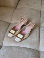 Roger Vivier Belle Vivier patent leather slingback pumps "White"