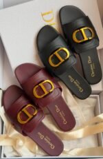 Dior 30 Montaigne Slides - Image 6