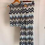 Maje crochet-knit set a navy-beige & light blue zigzag pattern