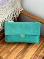 Chanel Maxi Souplissimo Flap Bag In Suede Calfskin with gold-tone hardware - Image 7