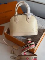 Louis Vuitton Alma BB Bags