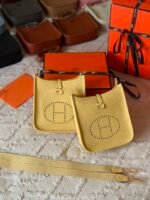 Hermès Evelyne 16 TPM Crossbody Bag - Image 6