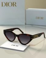 Dior Pacific B1U Bold Butterfly-Shaped Sunglasses - Image 5
