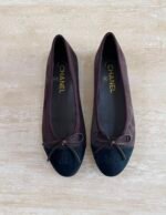 Chanel Suede CC Bow Ballerina Flats - Image 3