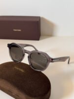 Tom Ford FT1358 Sunglasses - Image 2