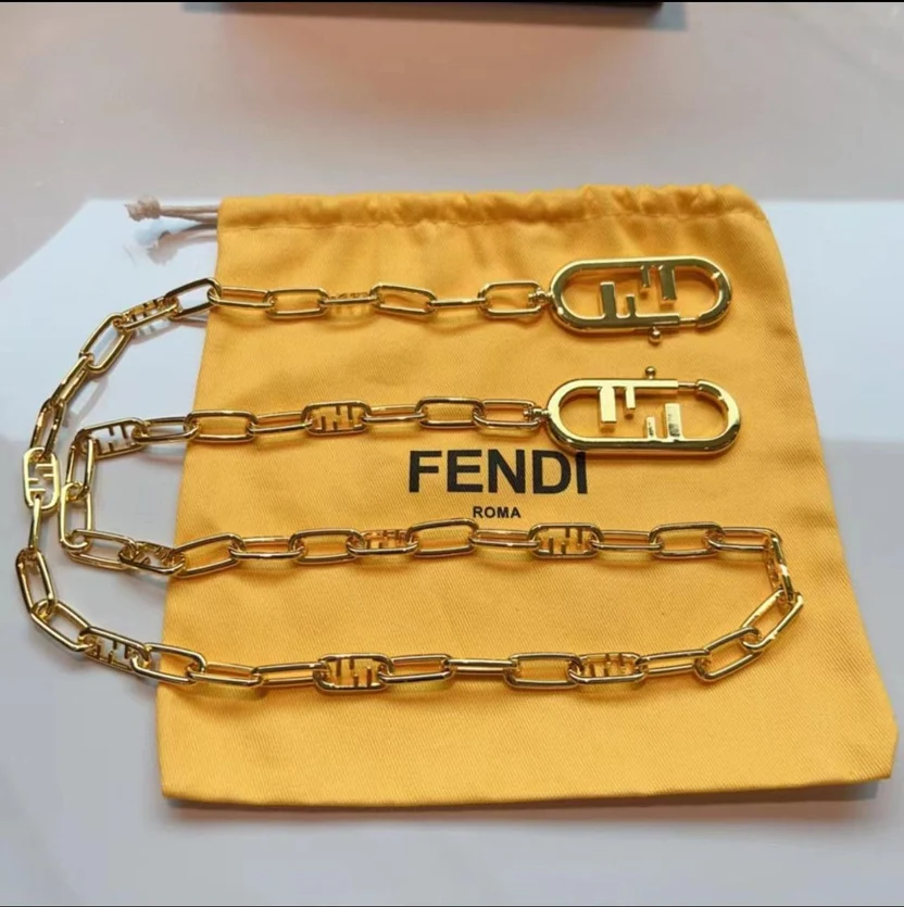 0d134e51-ab51-47c8-baa0-d01e97f6b3e5 Fendi O’Lock Chain Belt - Image 1