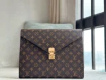 Louis Vuitton Mark Folder / 33 cm