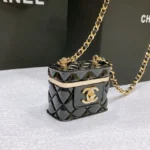 Chanel Quilted Vanity Case Chain Belt - Image 8