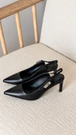 Hermès Leather Pointed-Toe Slingback Pumps - Image 3