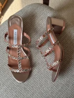 Aquazzura Crystal-Embellished Scalloped Strap - Image 4