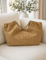 CHANEL Tonal Logo Soft Chain Tote Bag - Image 2