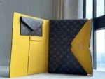 Louis Vuitton Mark Folder / 33 cm - Image 5