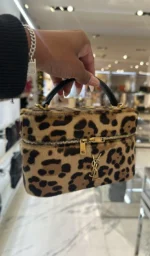 Saint Laurent Le Monogramme Vanity Case in Leopard-Print