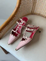 Valentino Garavani Rockstud Mid-Heel - Image 5