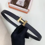 HERMÈS — Constance H Belt Buckle & Reversible Leather Strap - Image 8