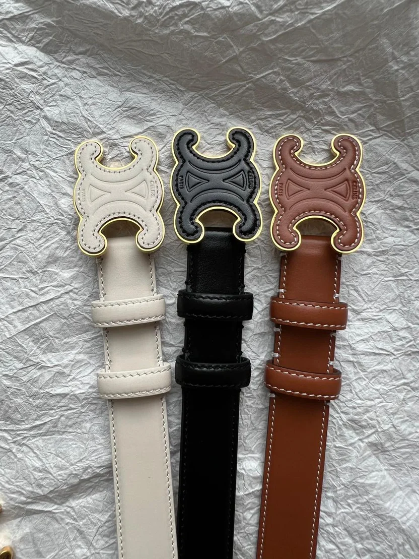 9ea5c16a-8957-4138-8671-b4ccf91c33a9 Celine Triomphe Leather Belt - Image 1