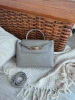 Bottega Veneta Andiamo Top Handle - Image 5