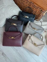 Bottega Veneta Andiamo Top Handle - Image 2