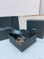 Chanel Black Leather Belt with Interwoven Chain CC Buckle - Image 4