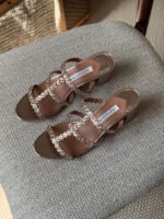 Aquazzura Crystal-Embellished Scalloped Strap - Image 7