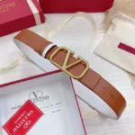 Valentino Garavani VLogo Signature Belt
