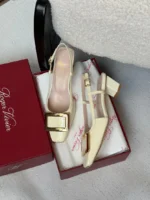 Roger Vivier Belle Vivier Patent Leather Slingback - Image 11