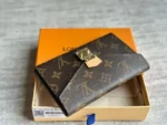 Louis Vuitton Lip and Eye Brush Set / 17 cm - Image 2