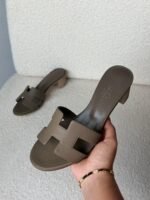 Hermès Oasis Sandal - Image 8