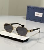 Gucci Geometric Rectangular Metal Sunglasses (Model: GG1593S / 1593) - Image 2