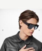 Louis Vuitton "LV Waimea" Flat-Top Shield Sunglasses - Image 5