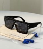 Louis Vuitton "LV Waimea" Flat-Top Shield Sunglasses - Image 3